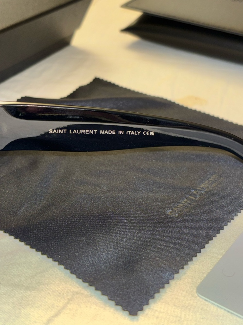 Saint Laurent Black Cat-Eye Sunglasses with Gold YSL Logo - Picture 3 of 7
